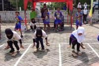 Ratusan Pelajar Lamongan Meriahkan Festival Olahraga Tradisional