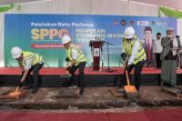 Gus Imin Lakukan Peletakan Batu Pertama Program 1000 SPPG di Ponpes API Tegalrejo