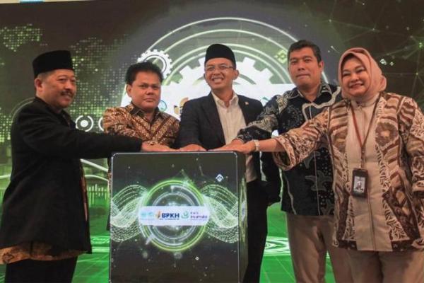 BPKH Luncurkan Buku Panduan Ibadah Haji Ramah Lingkungan