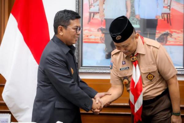 Terima Kwarda Banten, Andra Soni: Dalam Pramuka Kita Temukan Semangat Positif