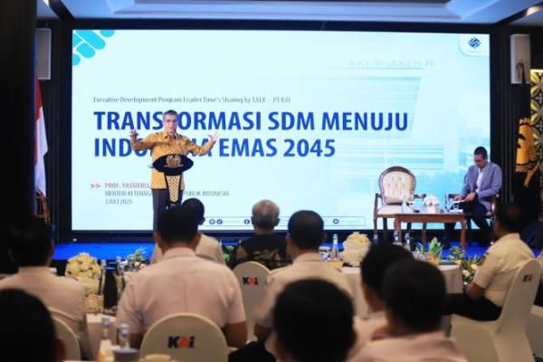 Membangun Hubungan Industrial Harmonis, Menaker Yassierli Tekankan Pentingnya Kearifan Lokal
