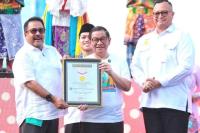 Atraksi Pencak Silat dan Seni Tari di CFD Jakarta Pecahkan Rekor MURI