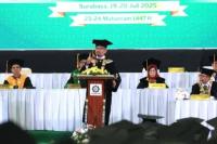 Wisuda ke-112 UINSA, Rektor Titip Pesan Bermakna