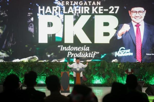 Simbol PKB Bumi, Kiai Ma’ruf Ingatkan Prabowo untuk Tidak Menjauh dari Bumi