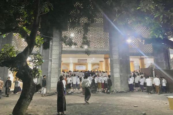 Lautan Santri dan Alumni Padati Istighotsah Kubro di Ponpes Nurul Jadid
