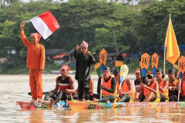 Pacu Jalur Kuansing Didorong Masuk Warisan Takbenda UNESCO