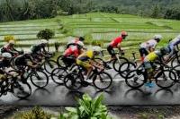 Pembalap Internasional Tour de Ijen Takjub Dengan Keindahan Alam Banyuwangi