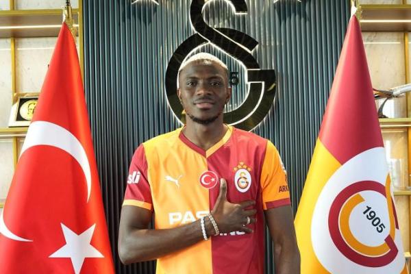 Victor Osimhen Resmi Pindah ke Galatasaray