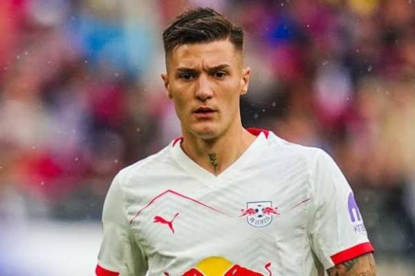 Perkuat Lini Serang, Manchester United Incar Benjamin Sesko