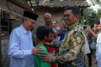 Pemprov dan Bazda Banten Salurkan Bantuan ke Masyarakat Serang