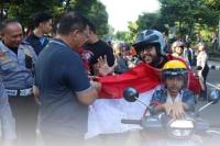 Pemkab Buleleng Bagikan Seribu Bendera Merah Putih Sambut HUT ke-80 RI