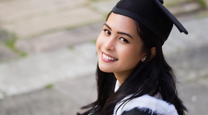 Maudy Ayunda Kritisi Kurikulum Pendidikan Indonesia
